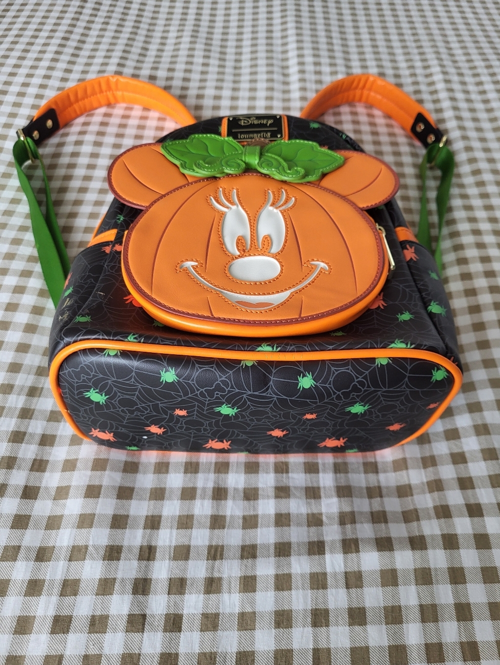 Loungefly Disney Glow in the Dark Pumpkin Minnie Mouse Women's Backpack - Picture 7 of 11
